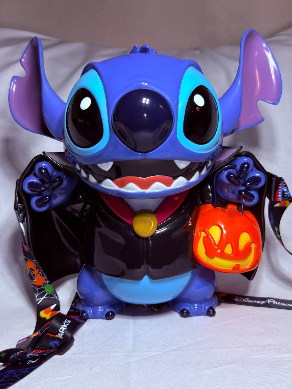 Disney Parks Vampire Stitch Popcorn Bucket Halloween 2024 Lanyard FAC-038916